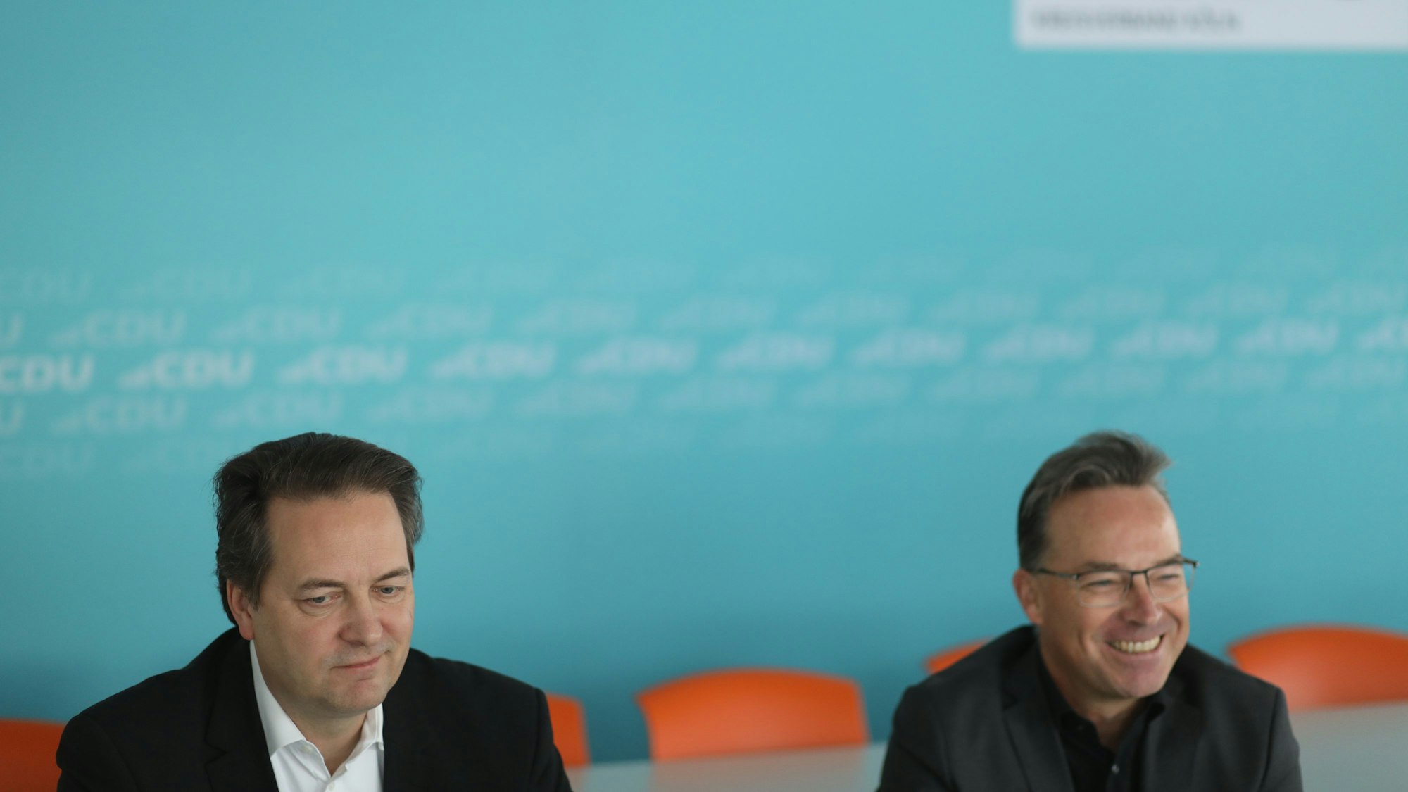 Parteichef Karl Mandl (links) und Rodenkirchens Stadtbezirkschef Oliver Kehrl.