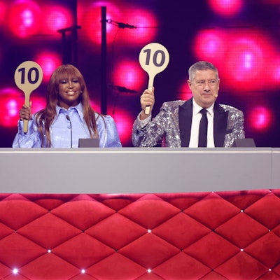 Die Jury-Mitglieder Jorge Gonzalez, Motsi Mabuse und Joachim Llambi bei Let s Dance die Live-Tour 2024 zur RTL-Tanzshowne, 13 11 2024 NRW Germany Copyright: xChristophxHardtx