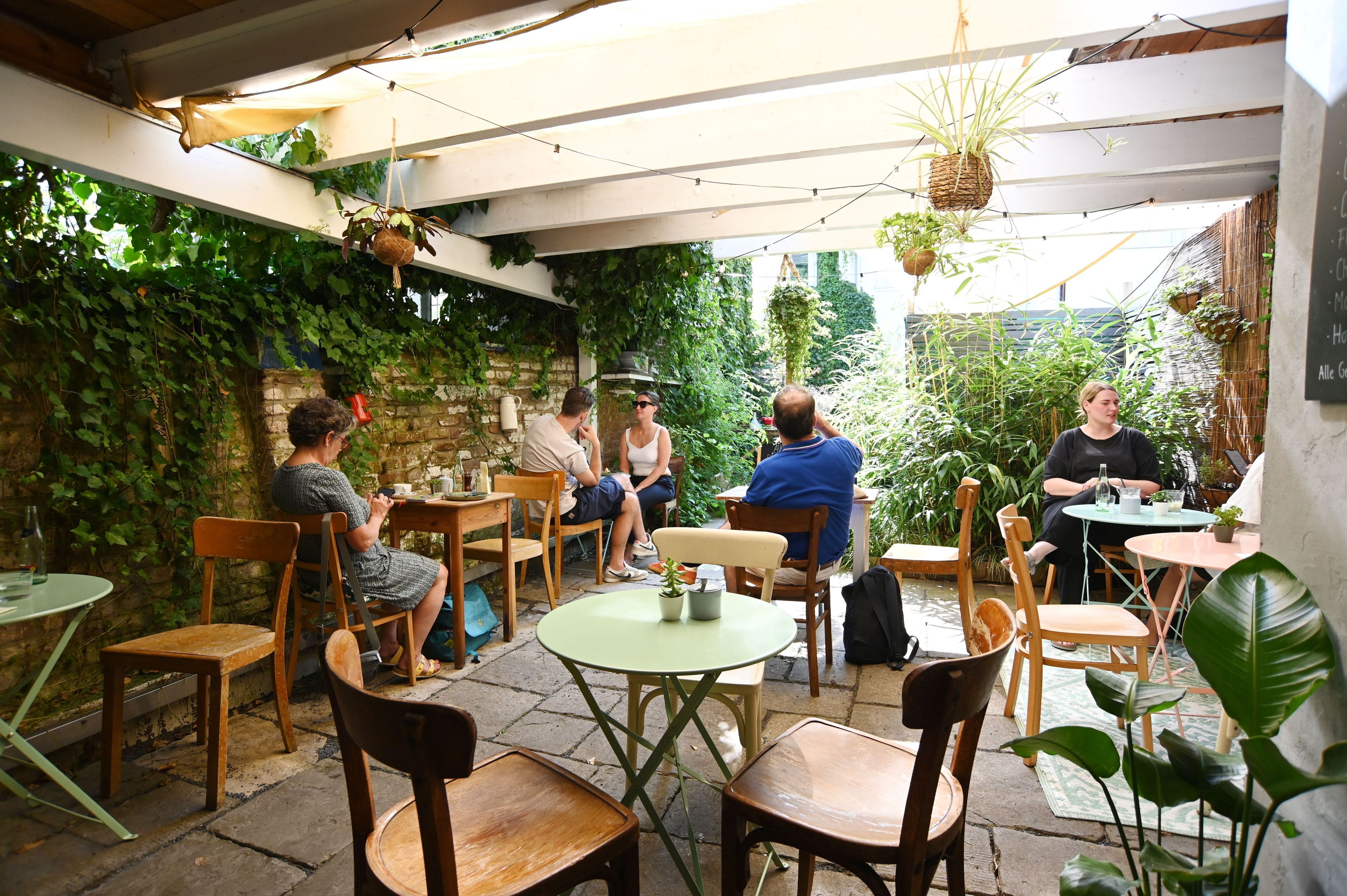 Das Café Awli Backyard auf der Sülzburg Straße. (Archivbild)
