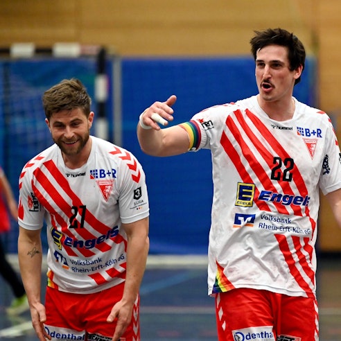 17.02.2024, Handball-Longericher SC - Saarlouis
links: Max Zimmermann (Longerich)
rechts: Christopher Wolf (Longerich)
Foto: Uli Herhaus