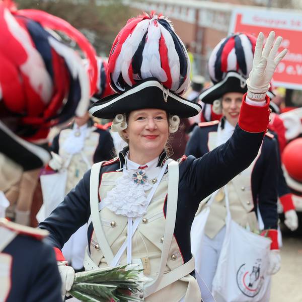 Der Kölner Rosenmontagszug am Rosenmontag ist der Höhepunkt des rheinischen Karnevals.
