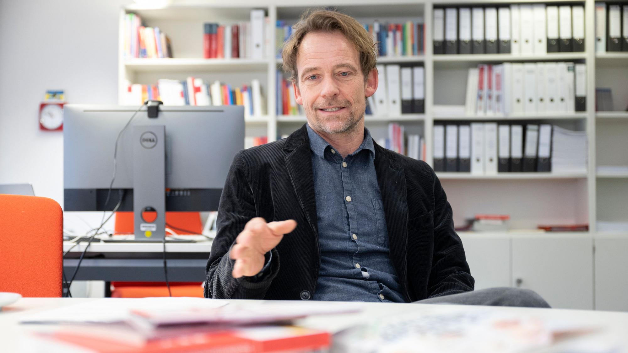 Tim Engartner ist ein Kölner Bildungsexperte und Professor für Sozialwissenschaften an der Uni Köln.