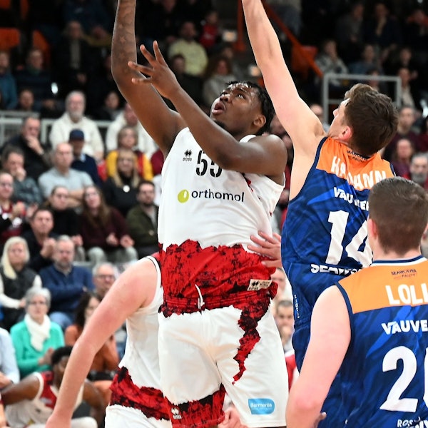 01.12.2024, Basketball-Bayer Giants - Rostock
links: Joel Moketo Lungelu (Bayer)
Foto: Uli Herhaus