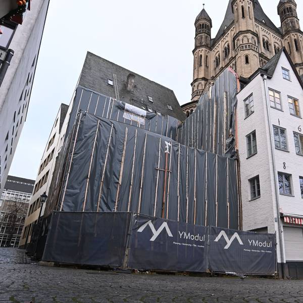 Zwei der fünf Giebelhäuschen in der Altstadt mussten abgebrochen werden. Seit mehr als einem Jahr tut sich nichts.
