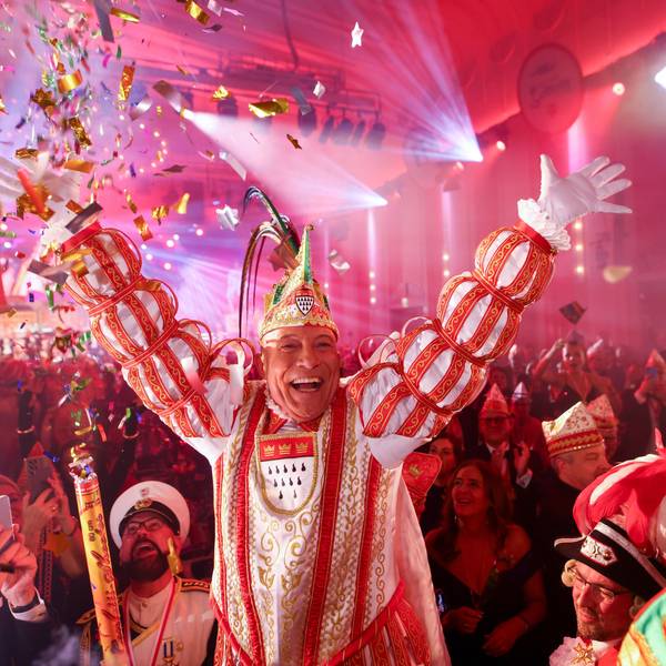 René Klöver als Prinz Karneval beim Einzug in den Gürzenich
