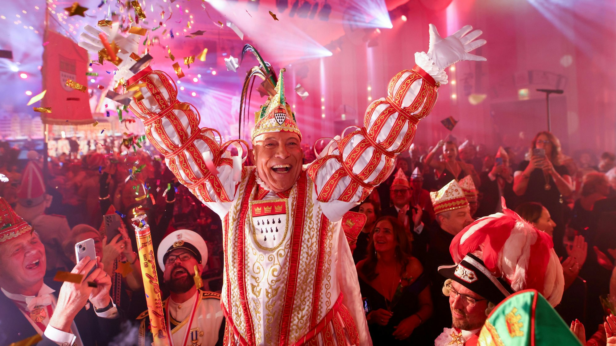 René Klöver als Prinz Karneval beim Einzug in den Gürzenich