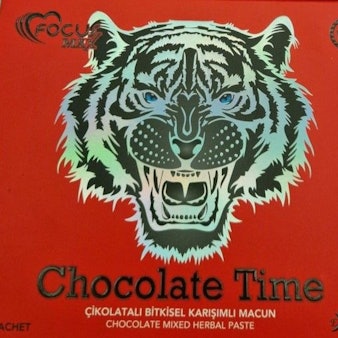 Ein vom Hauptzollamt Köln veröffentlichtes Foto zeigt sichergestellte Potenz-Trinkschokolade.