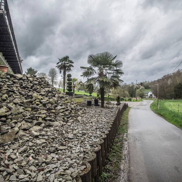 Ein besonders großer Schottergarten in Ropenstall Foto: Ralf Krieger