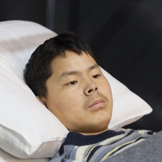 Der ukrainische Präsident Wolodymyr Selenskyj hat Aufnahmen veröffentlicht, die einen nordkoreanischen Soldaten bei einer Befragung in ukrainischer Gefangenschaft zeigen sollen