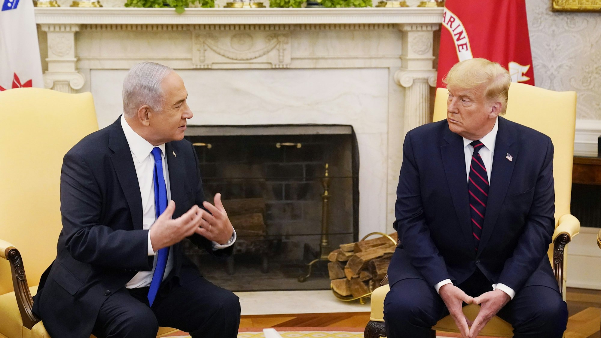 Archivbild vom September 2020: Donald Trump (r.) und Benjamin Netanjahu im Weißen Haus.