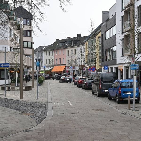 Bensberg. Schloßstrasse. Fußgängerzone