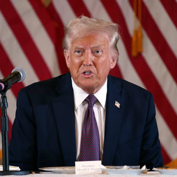 ARCHIV - 09.01.2025, USA, Palm Beach: Der designierte US-Präsident Donald Trump spricht während eines Treffens mit republikanischen Gouverneuren in Mar-a-Lago. (zu dpa: «Trump fordert finalen Gaza-Deal vor Amtsantritt») Foto: Evan Vucci/AP/dpa +++ dpa-Bildfunk +++
