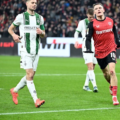 Leverkusens Florian Wirtz bejubelt sein Tor zum 1:0.