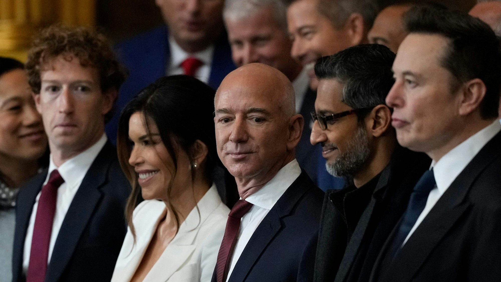 US-Tech-CEOs Mark Zuckerberg (l-r), Jeff Bezos, Sundar Pichai und Elon Musk bei der Amtseinführung Donald Trumps (Archivbild).
