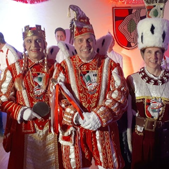 Jungfrau Pasqualina, Prinz Michael I. und Bauer Irinus bildeten das Dreigestirn von Esch. (Archivbild)