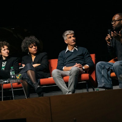 Sasha Marianna Salzmann, Radna Fabias, Sergio Raimondi und Fiston Mwanza Mujila bei der zehnten Ausgabe der Poetica.