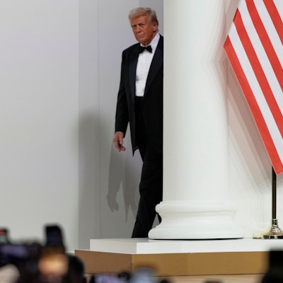 US-Präsident Donald Trump kommt zum Commander in Chief Ball, der Teil der Amtseinführung des Präsidenten ist.