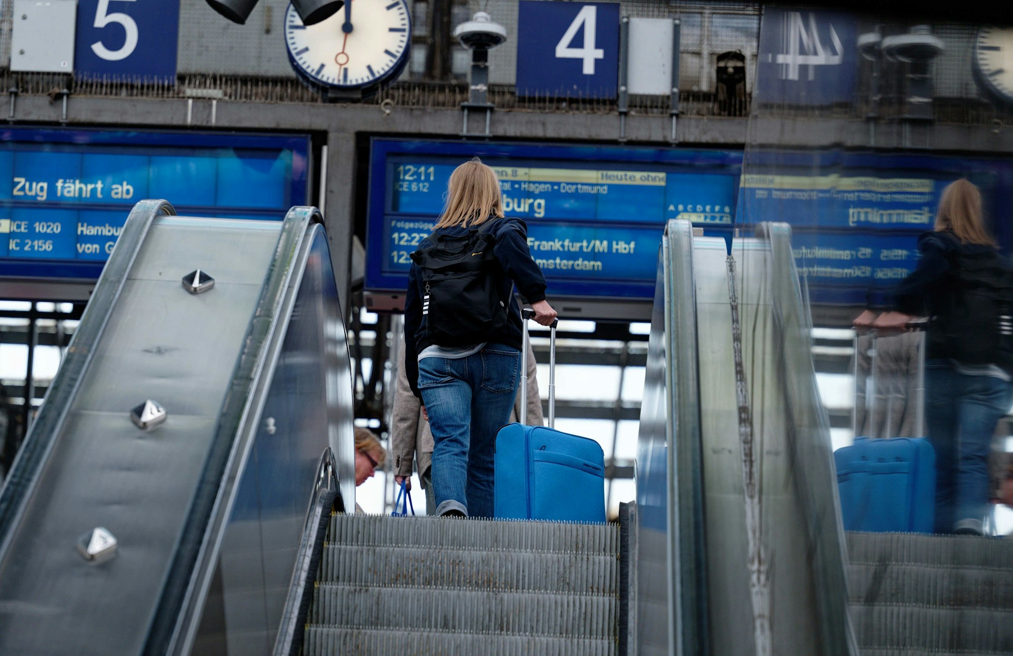 Die Bahn hat die Rolltreppen im Hauptbahnhof zwischen 2020 und 2023 alle erneuert. Seither kommt es kaum noch zu Störungen (Symbobild).