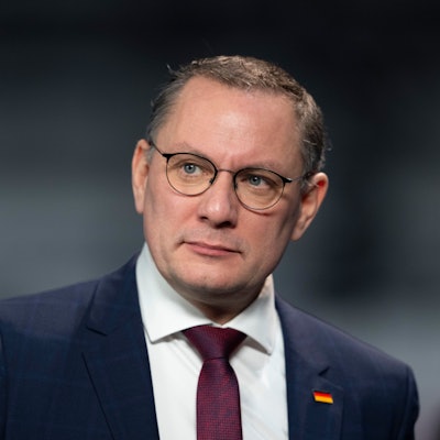 Tino Chrupalla, AfD-Bundesvorsitzender und Fraktionsvorsitzender der AfD, nutzte die USA-Reise den eigenen Angaben nach, um Kongressabgeordnete und Diplomaten zu treffen. (Archivbild)