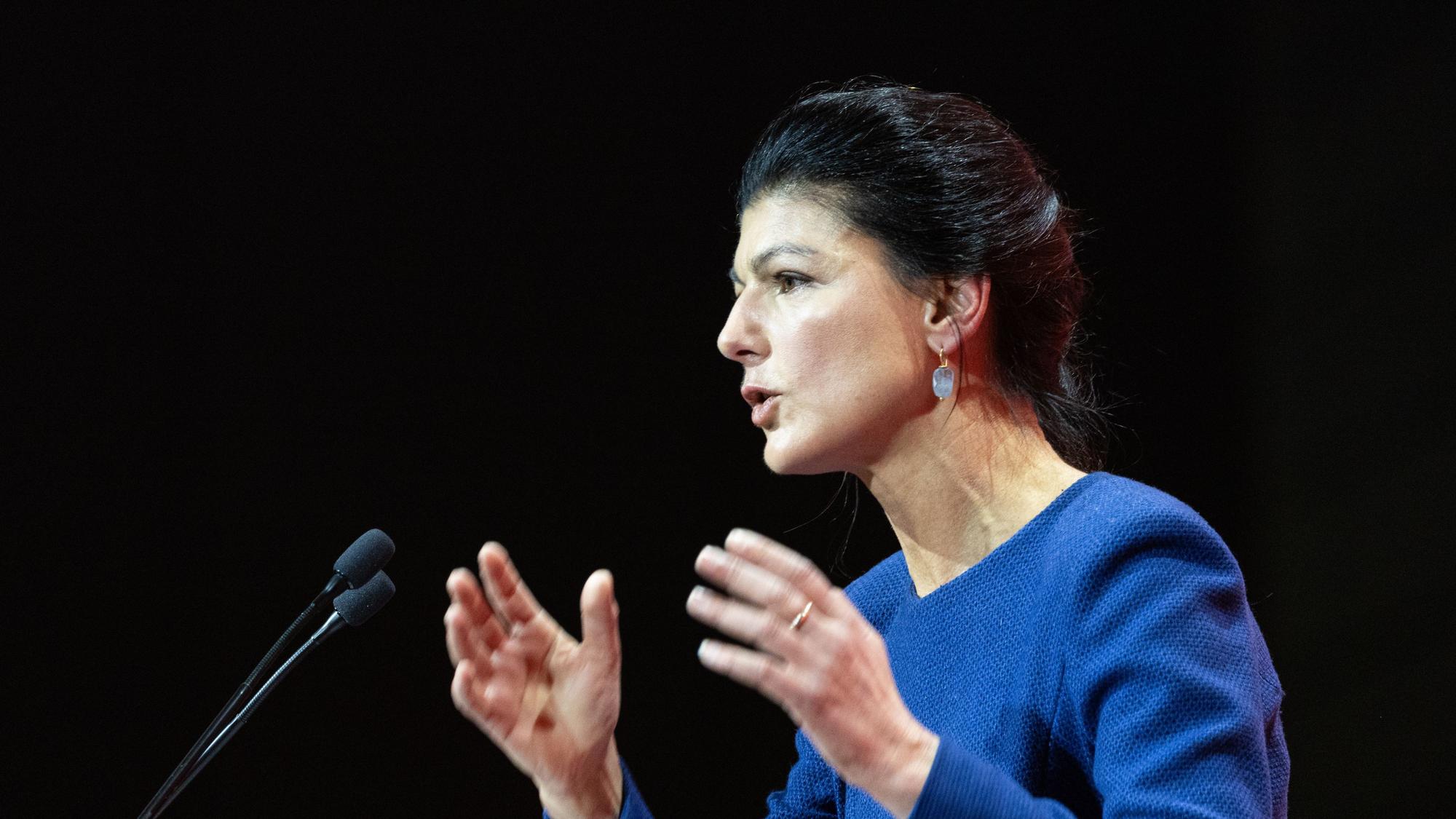 Sahra Wagenknecht, Kanzlerkandidatin und Bundesvorsitzende des Bündnis Sahra Wagenknecht BSW, spricht auf dem Bundesparteitag. (Archivbild)