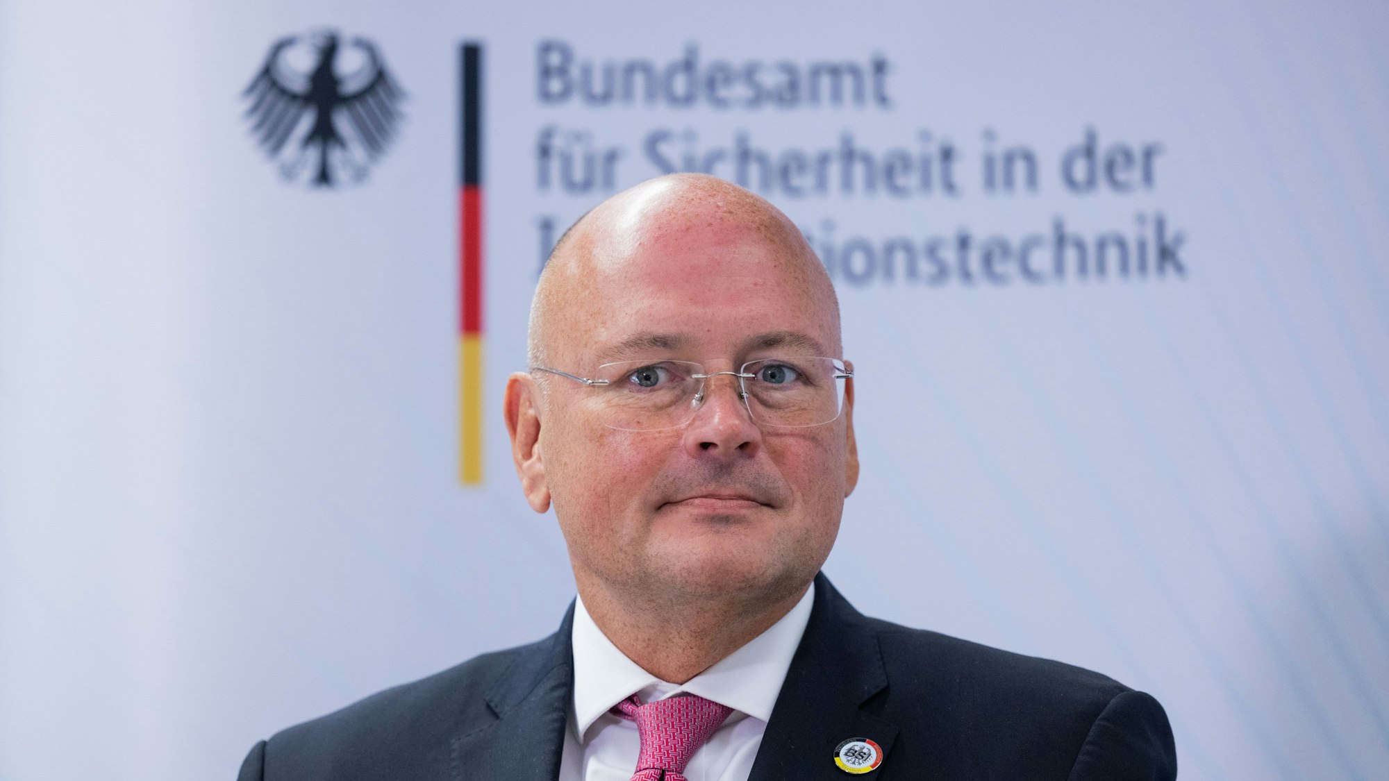 Der ehemalige Chef des BSI, Arne Schönbohm, bei einer Pressekonferenz.