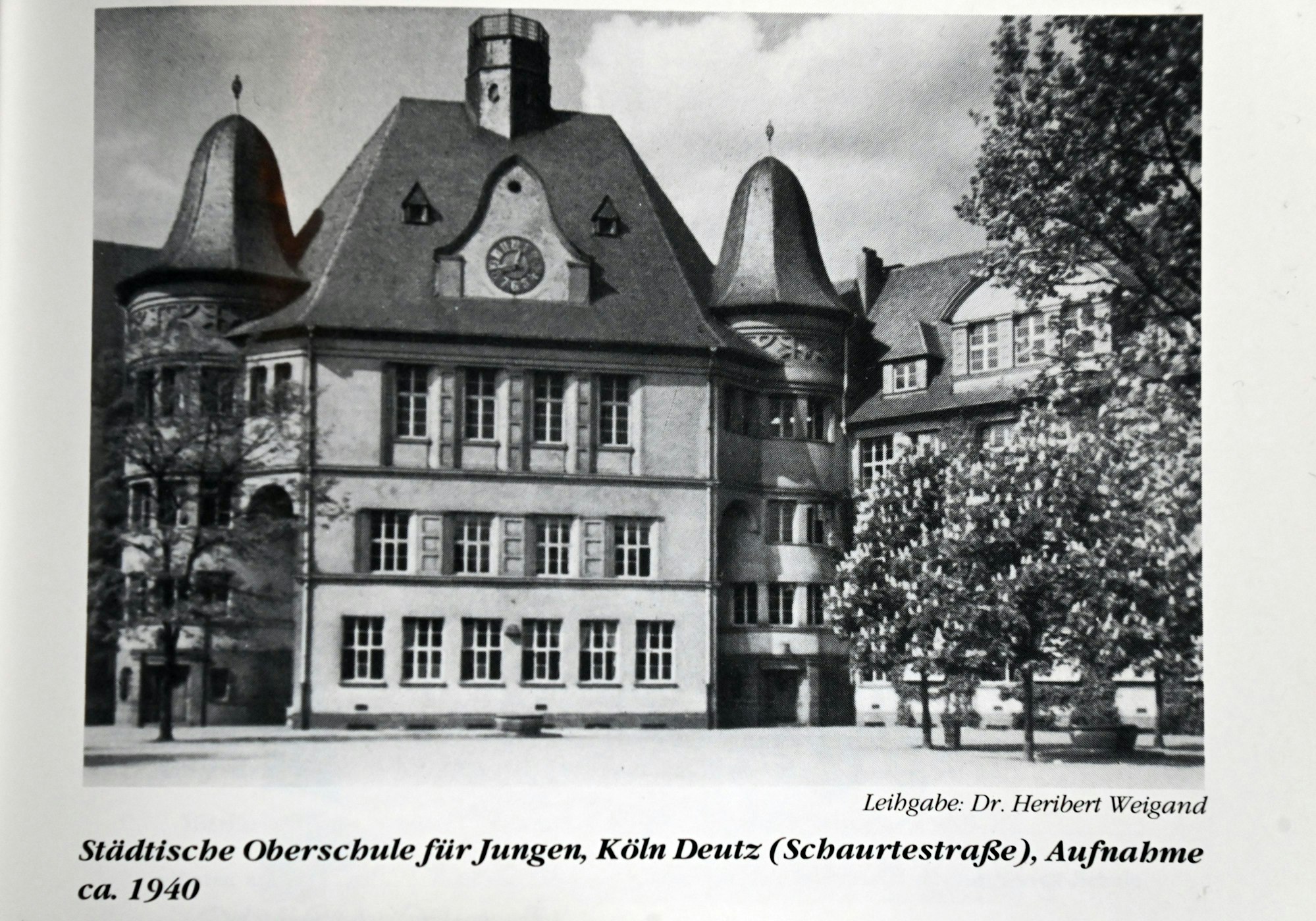 Die in Ostheim stationierten Flakhelfer kamen zu einem Großteil von der Oberschule für Jungen in Köln-Deutz.