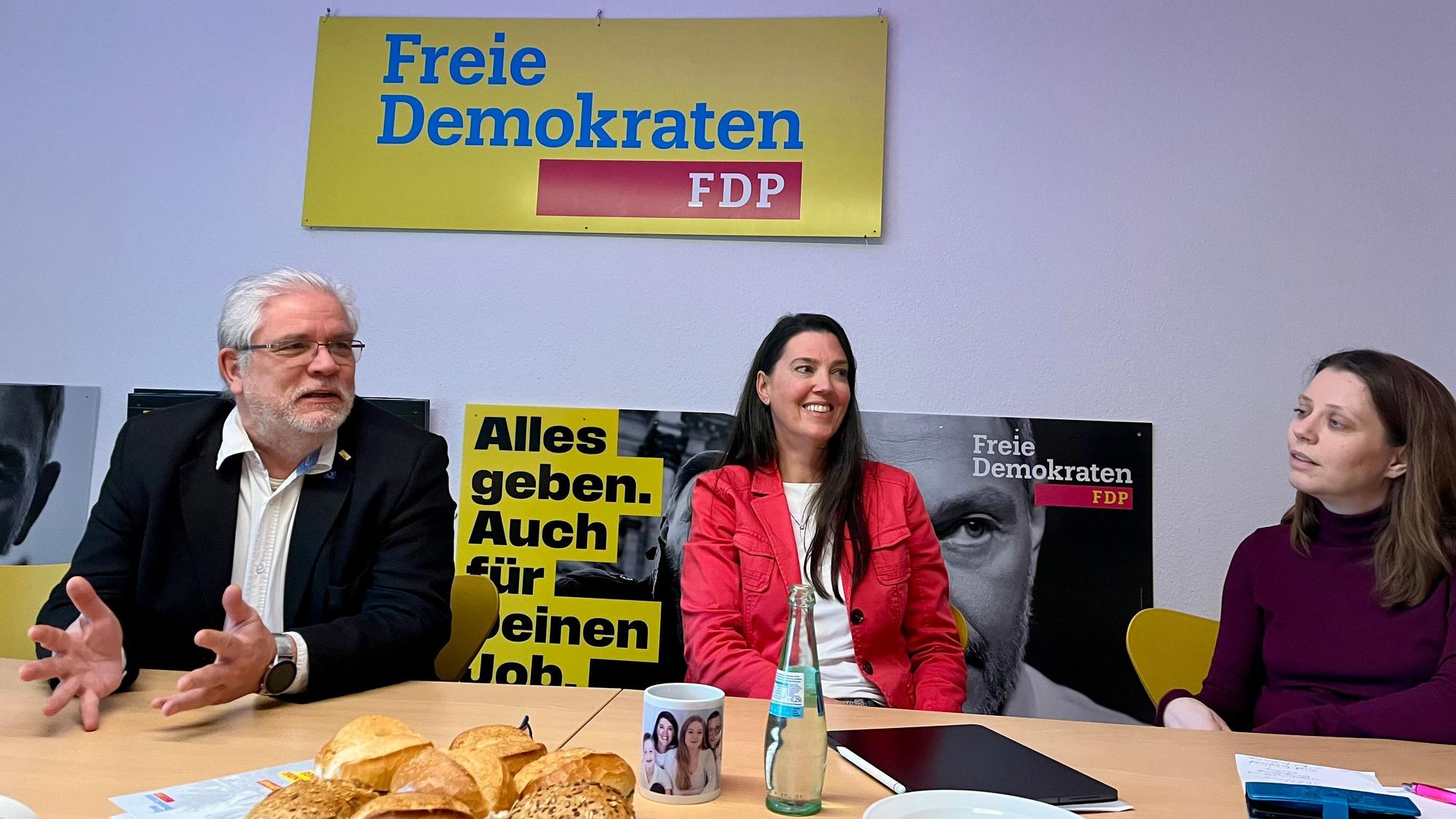 Die FDP legt Wert auf kommunale Wirtschaftsförderung und Bildung.