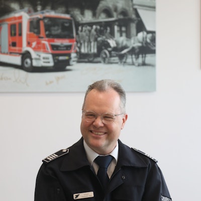 23.01.2025, Köln:Dirk Irmen von der feuerwehr ist Corona-Patient 1. Foto: Arton Krasniqi