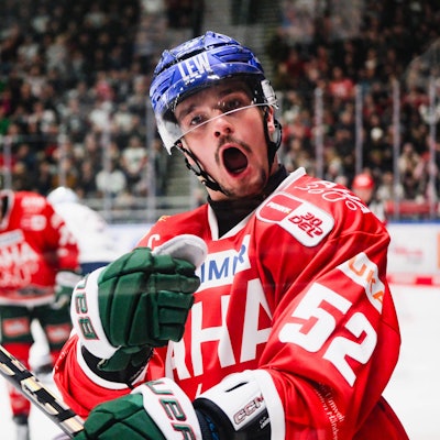 Otso Rantakari, hier noch im Trikot der Augsburger Panther, soll die Kölner Haie verstärken.