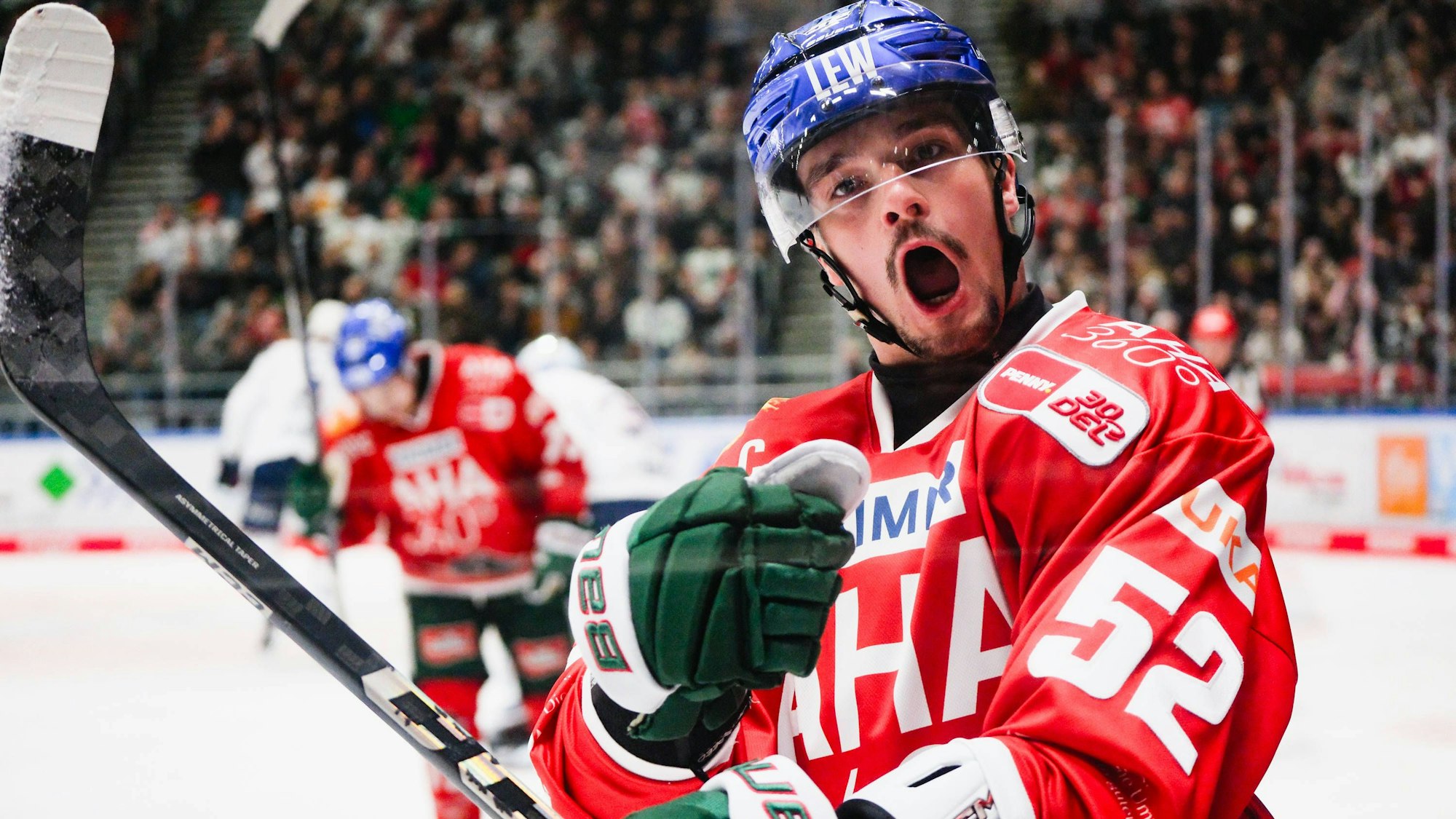 Otso Rantakari, hier noch im Trikot der Augsburger Panther, soll die Kölner Haie verstärken.