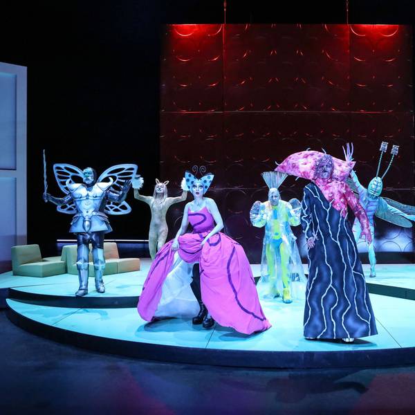 Was ihr wollt
von William Shakespeare
Regie: Charlotte Sprenger
Inszenierung: Charlotte Sprenger
Bühne: Max Schwidlinski
Kostüm: Josa Marx
Musik: Philipp Pleßmann
Kamera: Max Schlehuber
Licht: Michael Frank
Dramaturgie: Julia Fischer
Foto: Birgit Hupfeld