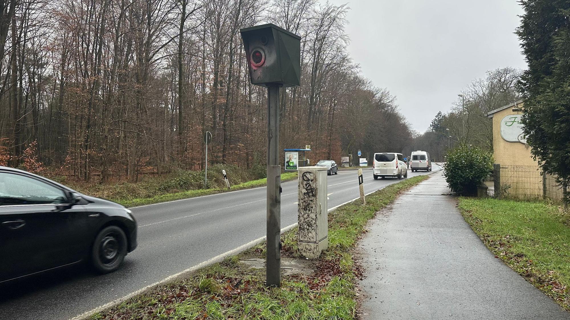 Der Blitzer bei Franzhäuschen in Lohmar.