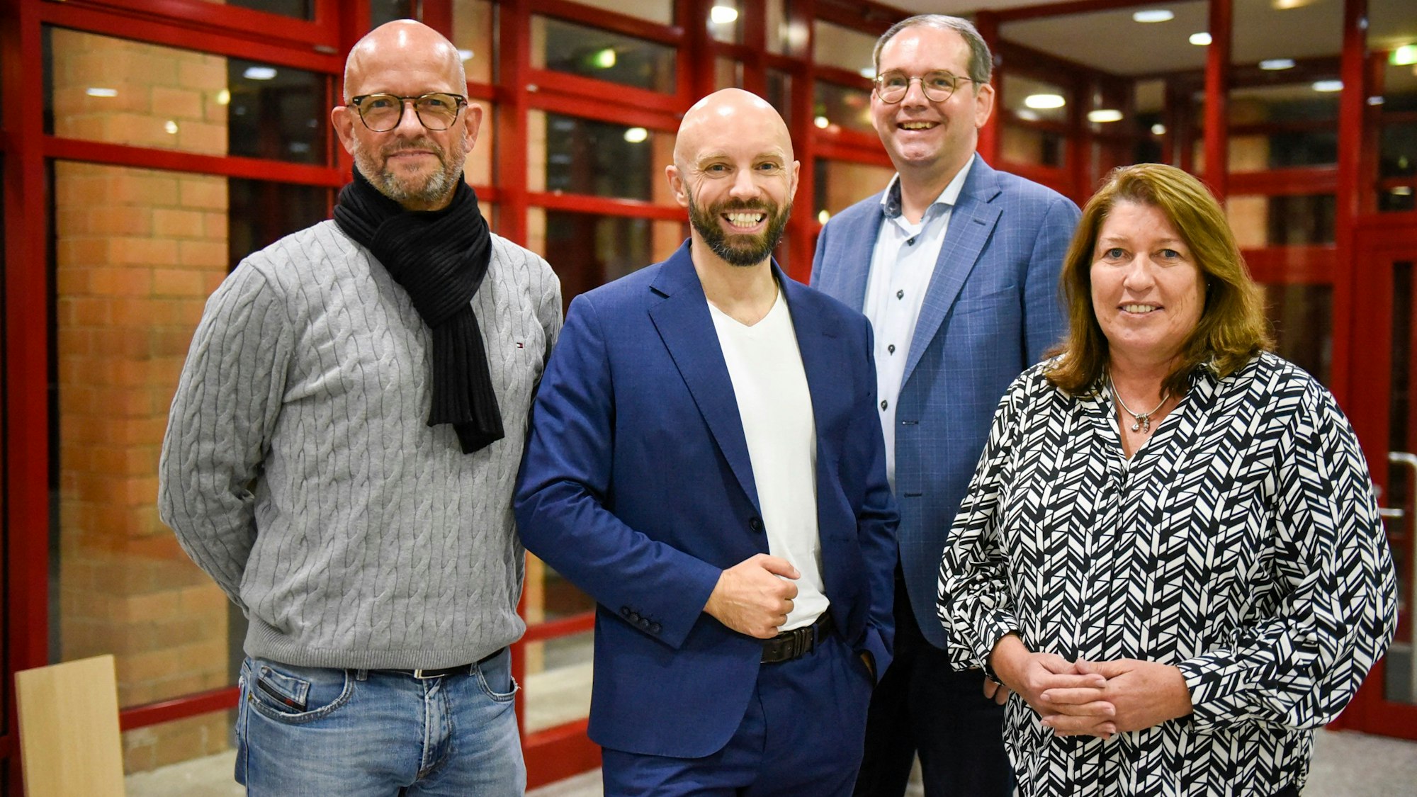 Da war die liberale Welt noch in Ordnung. Im Oktober 2024 zeigte sich das Spitzenpersonal für die anstehenden Wahlen optimistisch (v.l.): Ralph Bombis, Dr. Christian Pohlmann, Stefan Westerschulze und Karin Ostendorf.