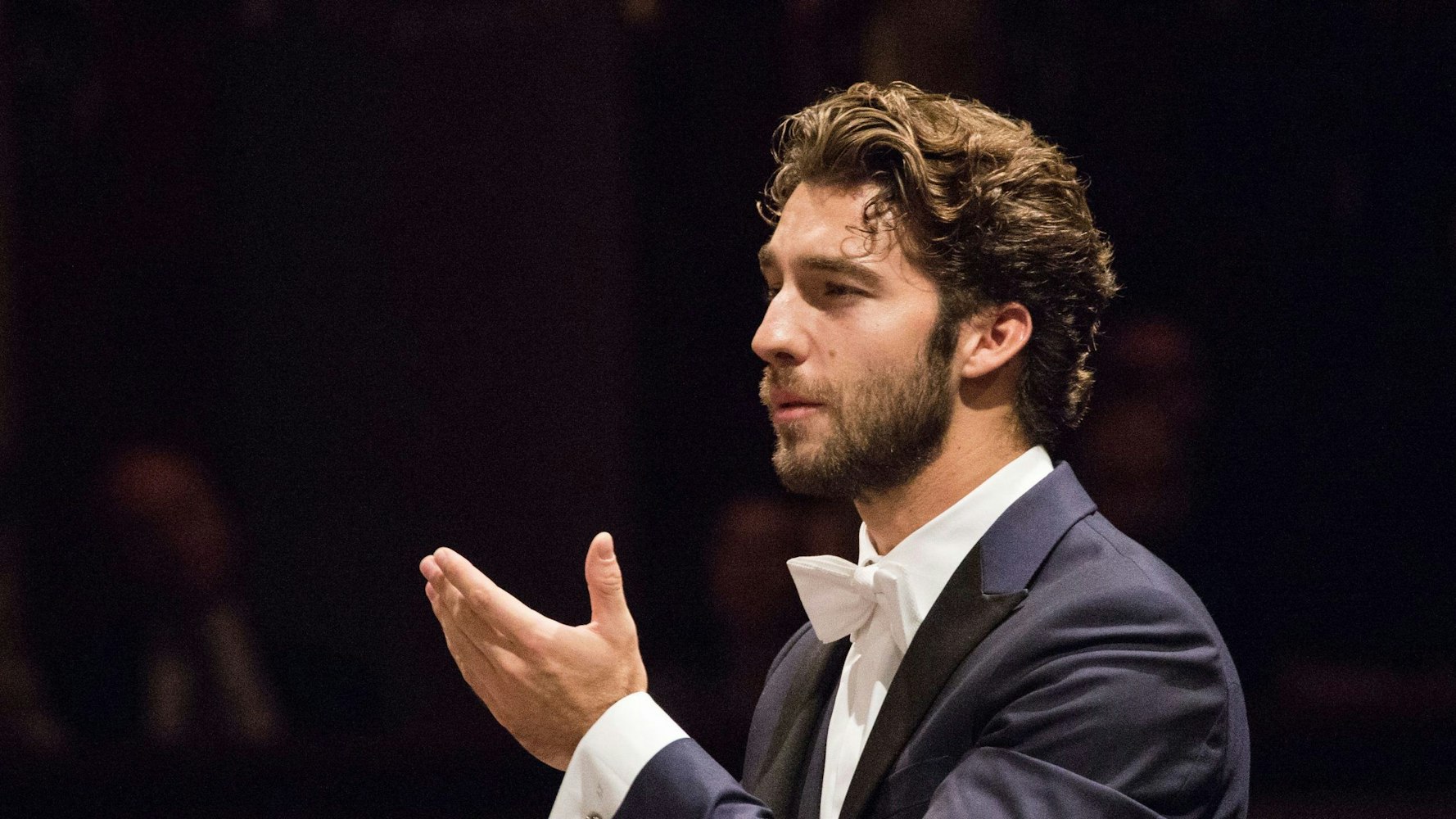 Der Schweizer Dirigent Lorenzo Viotti