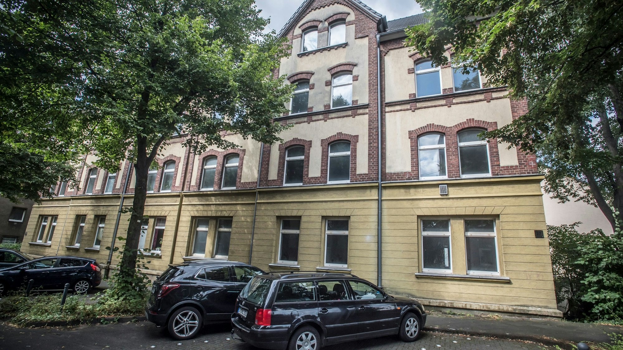 Leere Wohnungen in einem Altbau an der Wilhelmstraße