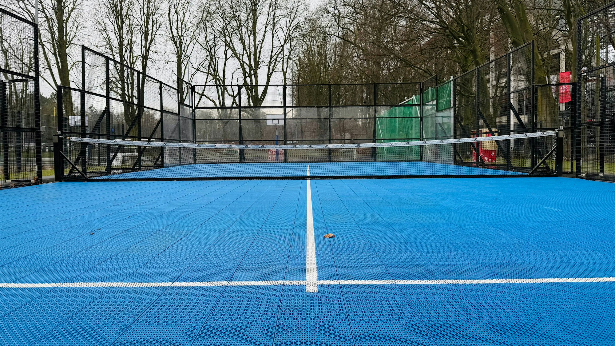 Der Padel-Court im Sport-Lab in Müngersdorf