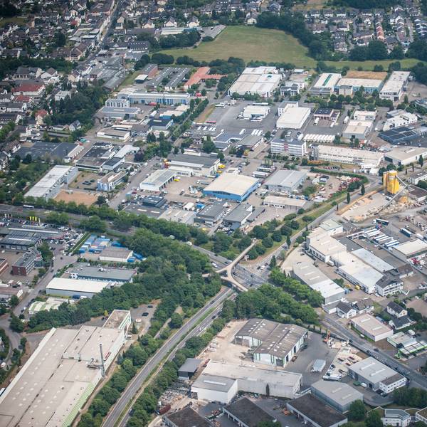Das Gewerbegebiet Fixheide aus der Luft