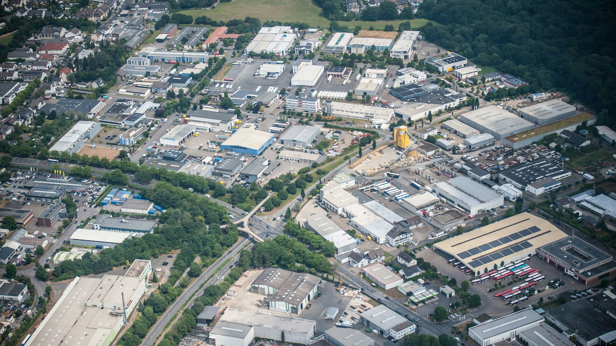Das Gewerbegebiet Fixheide aus der Luft