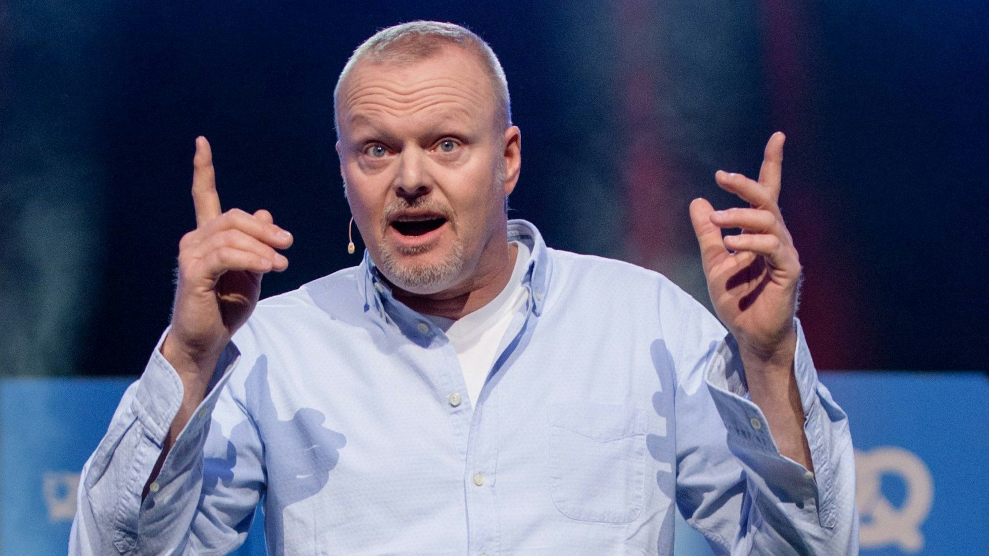 Stefan Raab hat in seiner Sendung „Du gewinnst hier nicht die Million bei Stefan Raab“ einen Song für Friedrich Merz vorgestellt.