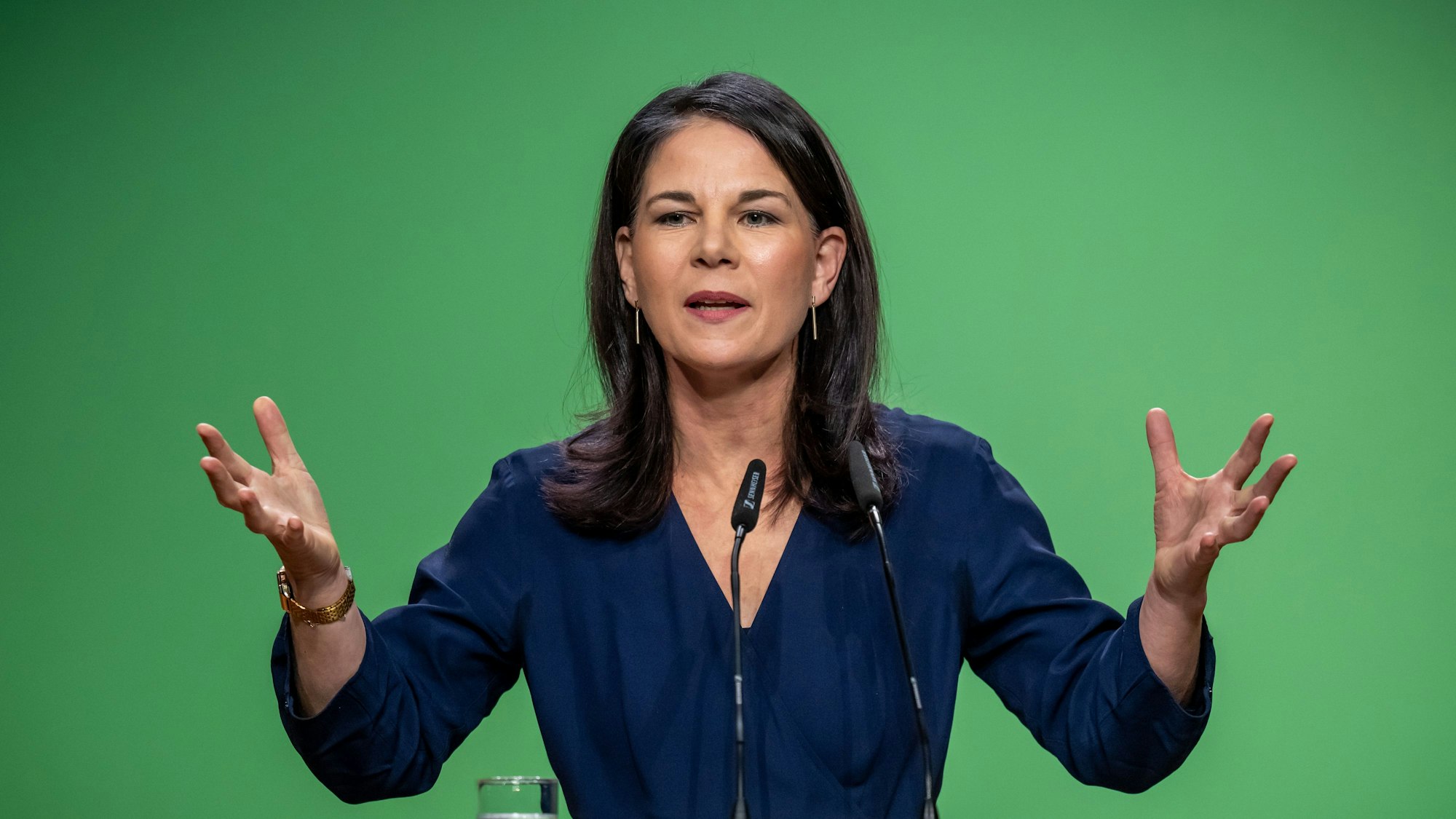 Annalena Baerbock (Bündnis 90/Die Grünen), Außenministerin, spricht beim Programmparteitag ihrer Partei am 26.01.2025 zu den Delegierten.