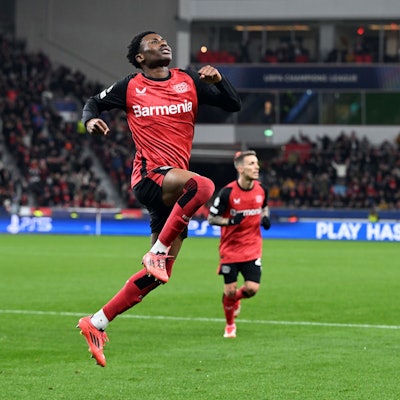 Nathan Tella, Torschütze des 2:0 für Bayer 04