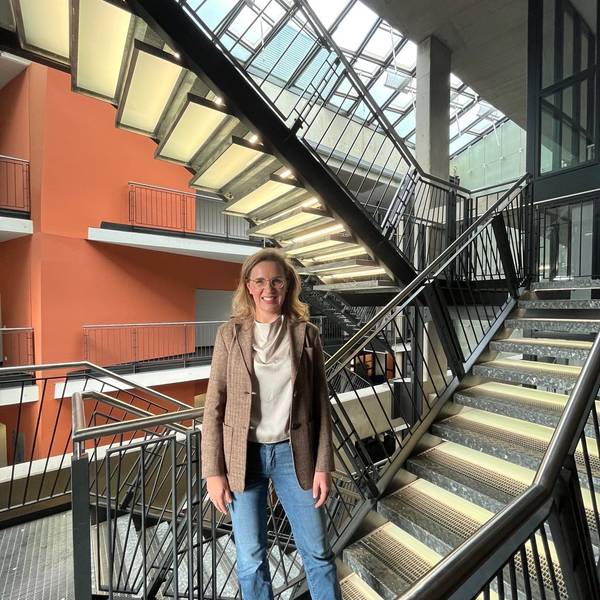 Marie Batzel, Leiterin der Kölner VHS
