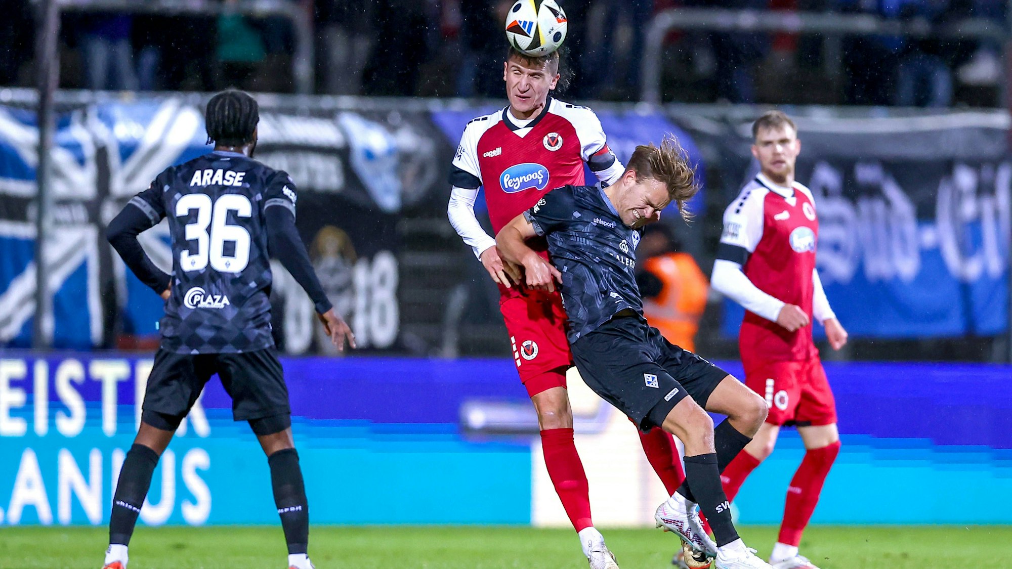 Viktoria Kölns Kapitän Christoph Greger (M.)