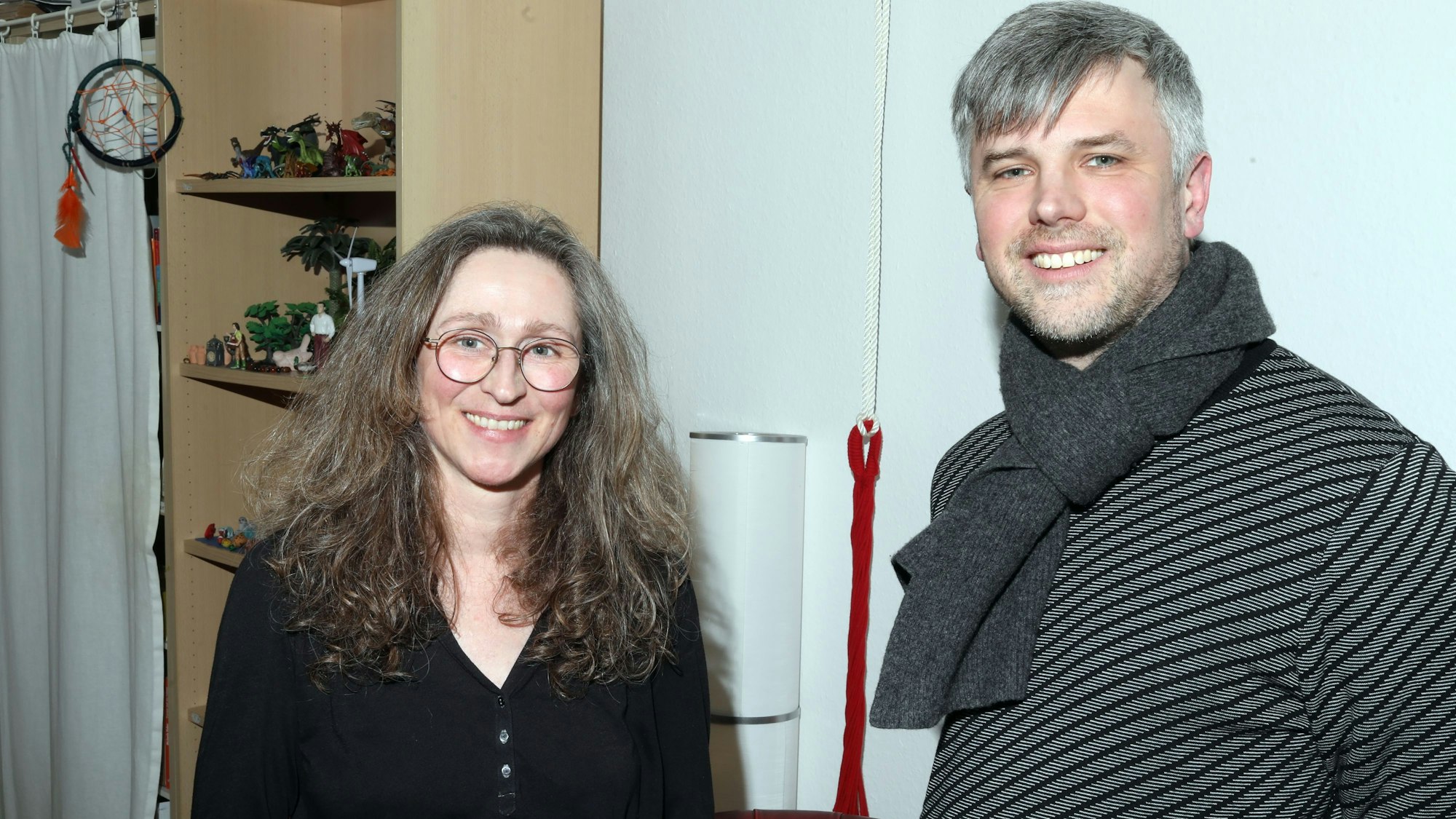 Tim Westerholt und Andrea Kremser von der Caritas