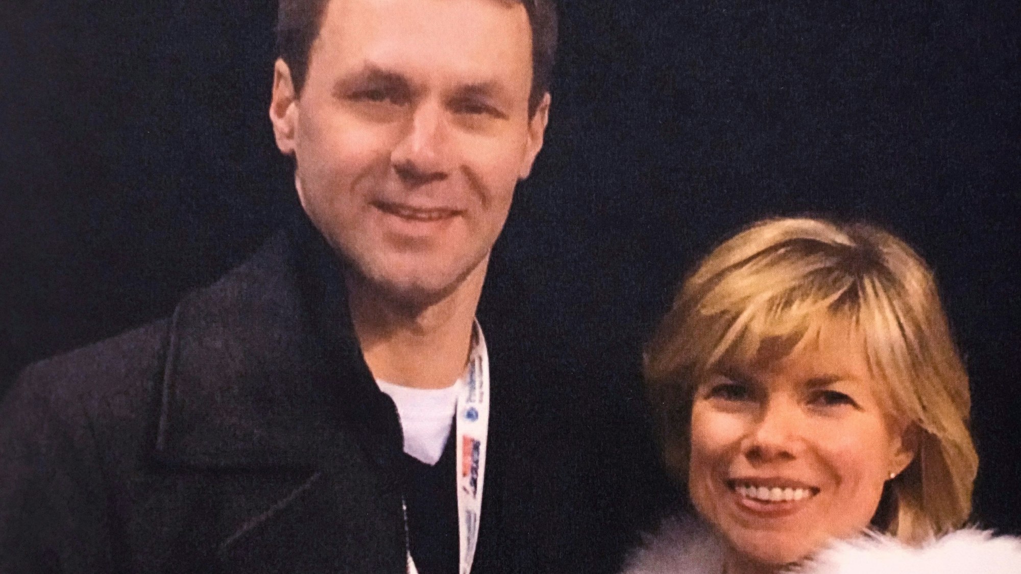 Dieses vom The Skating Club of Boston zur Verfügung gestellte Foto zeigt die Clubtrainer Jewgenija Schischkowa und Wadim Naumow die bei dem Flugzeugunglück am Mittwoch ums Leben kamen. (Archivfoto)