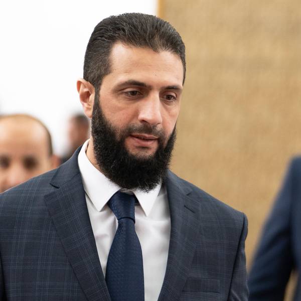 Ahmed al-Scharaa, auch bekannt als Abu Mohammed al-Dschulani, Haiat Tahrir al-Scham (HTS)-Anführer, ist der Übergangspräsident Syriens.