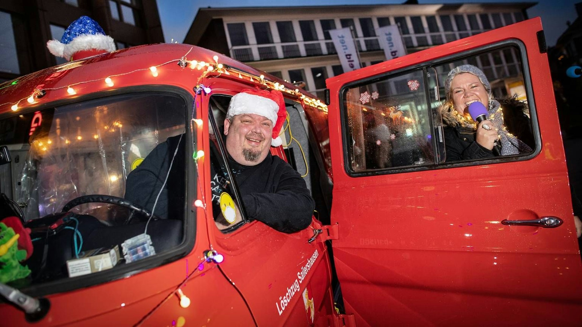 Torsten Muntz organisiert eine Karnevalsparty für adipöse Menschen