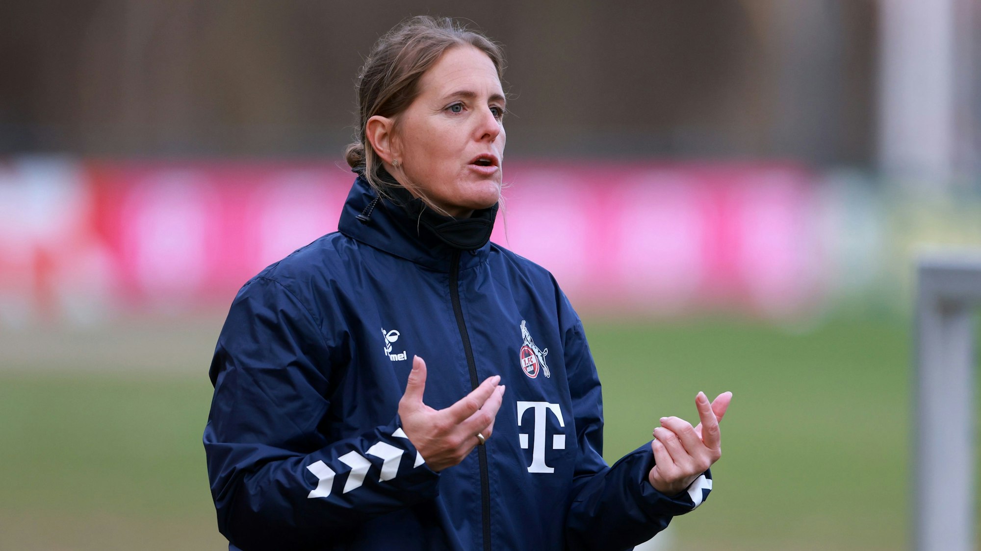 1.FC Köln, Fussball Frauen, 1. Bundesliga, Trainerin Britta Carlson (1. FC Köln), Bild: Herbert Bucco, 06.01.25