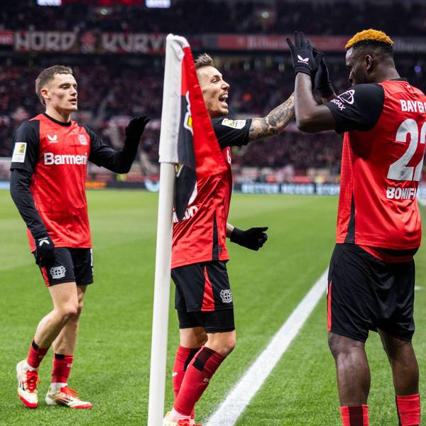 Leverkusen, Bayarena, 02.02.2025: Victor Boniface of Leverkusen celebrates scoring the 1:0 with Alejandro Grimaldo of Leverkusen during the 1. Bundesliga match between Bayer 04 Leverkusen v. TSG 1899 Hoffenheim. *** Leverkusen, Bayarena, 02 02 2025 Victor Boniface of Leverkusen celebrates scoring the 1 0 with Alejandro Grimaldo of Leverkusen during the 1 Bundesliga match between Bayer 04 Leverkusen v TSG 1899 Hoffenheim