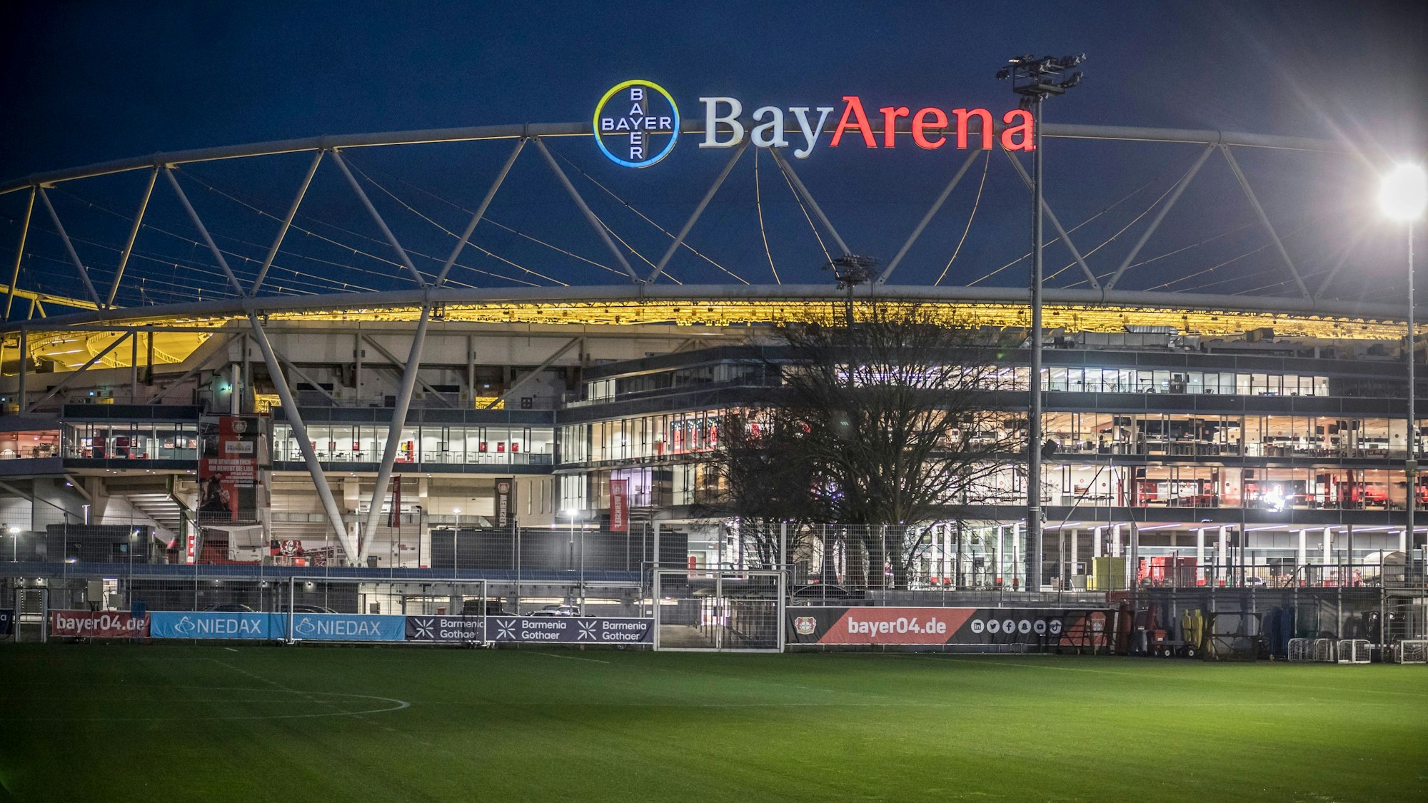 Bayer 04 Leverkusen und der 1. FC Köln treffen am Mittwoch im DFB-Pokalfinale in der Bay-Arena aufeinander.